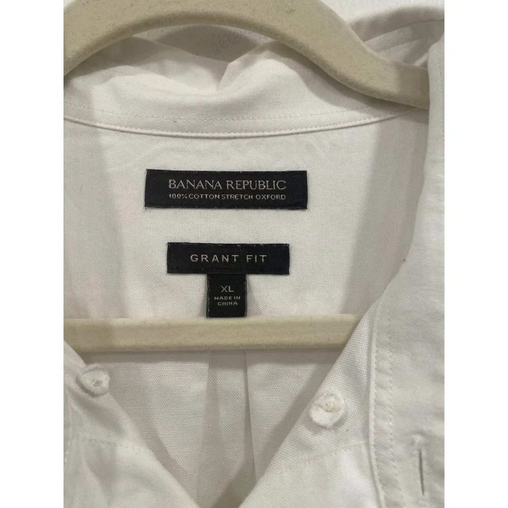 Banana Republic Button Down Shirt Mens XL White Grant Fit Stretch Oxford Cotton
